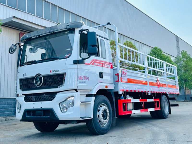 陕汽德龙L5000气瓶运输车
