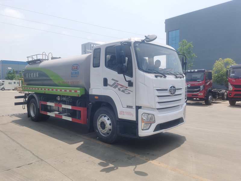 解放JK6洒水车
